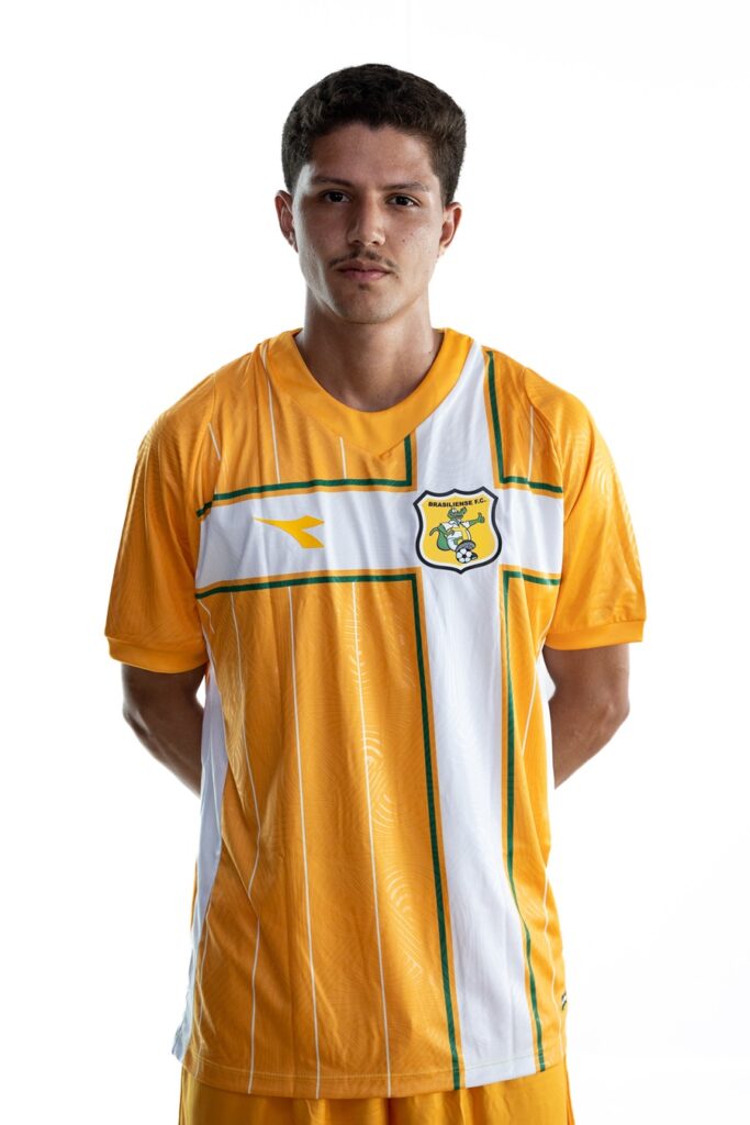 Caetano Lateral Direito